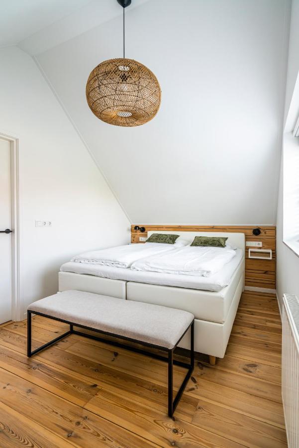 Vikinghuis Bed By The Sea Westkapelle Ngoại thất bức ảnh
